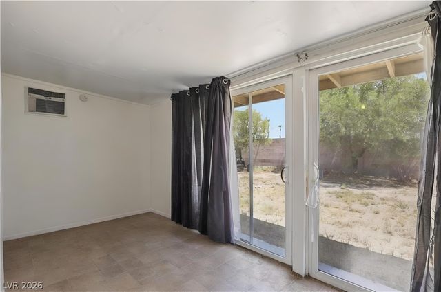 4742 Tierra Verde Street, Las Vegas, NV 89122