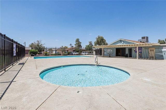 4742 Tierra Verde Street, Las Vegas, NV 89122