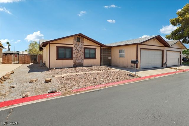 4742 Tierra Verde Street, Las Vegas, NV 89122