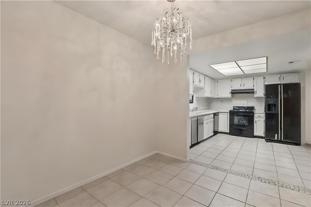 4742 Tierra Verde Street, Las Vegas, NV 89122