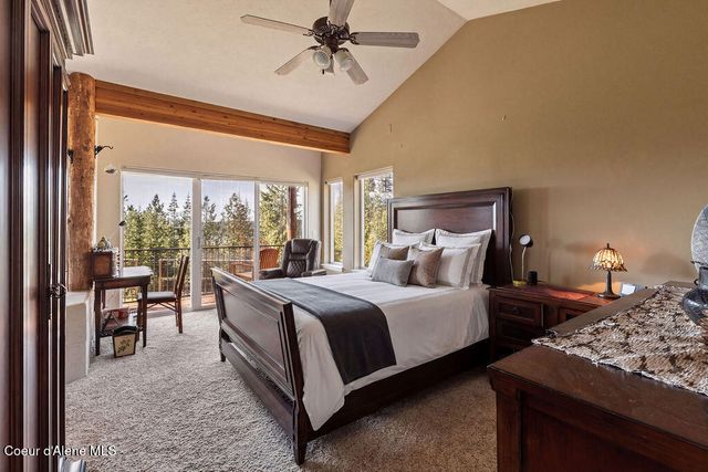 8919 E Challenge RD, Hayden, ID 83835