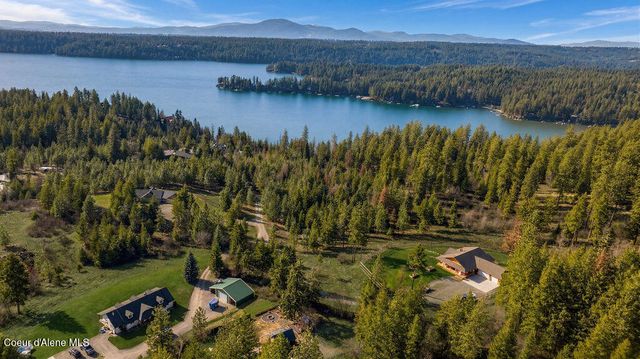 8919 E Challenge RD, Hayden, ID 83835