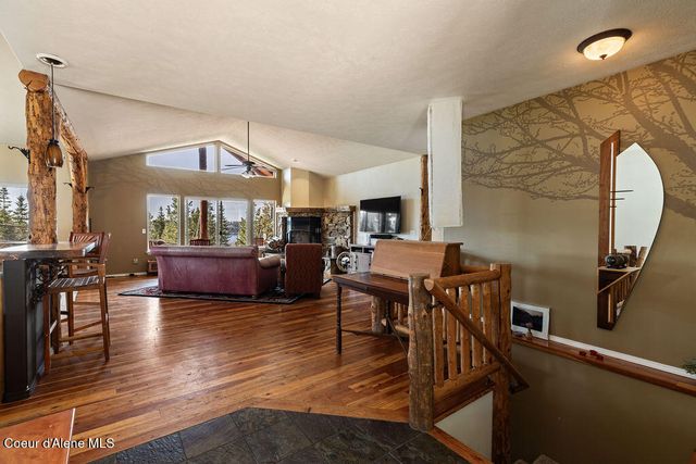 8919 E Challenge RD, Hayden, ID 83835