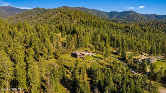 8919 E Challenge RD, Hayden, ID 83835