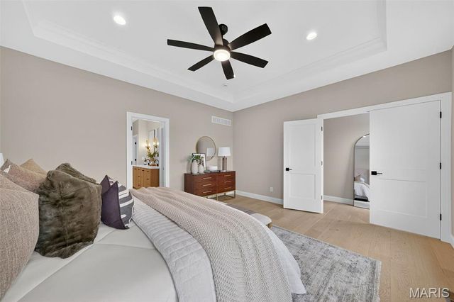 11913 Santino Court, Creve Coeur, MO 63141
