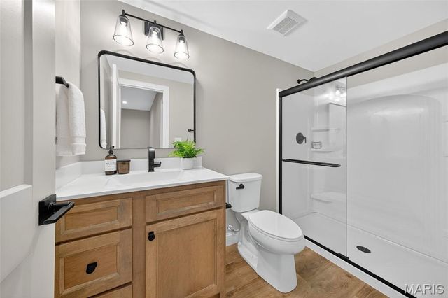 11913 Santino Court, Creve Coeur, MO 63141