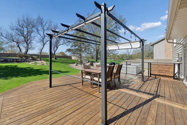 4770 142 nd Street W, Apple Valley, MN 55124