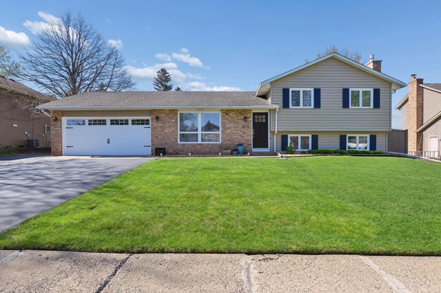 4770 142 nd Street W, Apple Valley, MN 55124