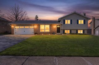 4770 142 nd Street W, Apple Valley, MN 55124
