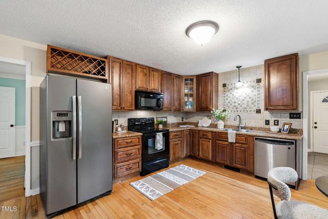 2917 Trestle Court, Fuquay Varina, NC 27526