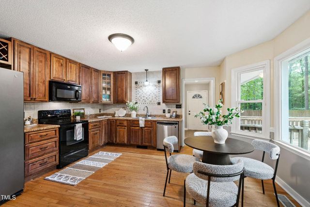 2917 Trestle Court, Fuquay Varina, NC 27526