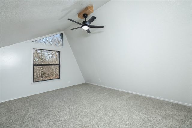 2485 Countrywood Lane, Tontitown, AR 72704