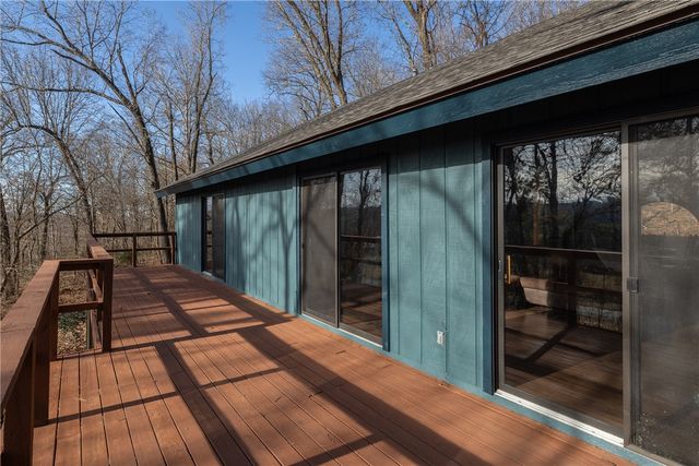 2485 Countrywood Lane, Tontitown, AR 72704