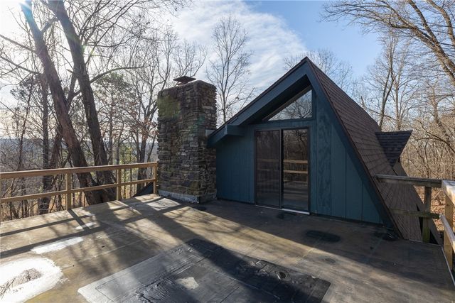 2485 Countrywood Lane, Tontitown, AR 72704