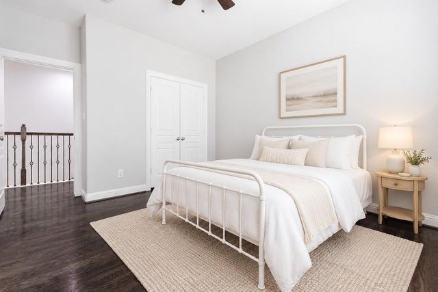 12 Versante Court, Houston, TX 77070