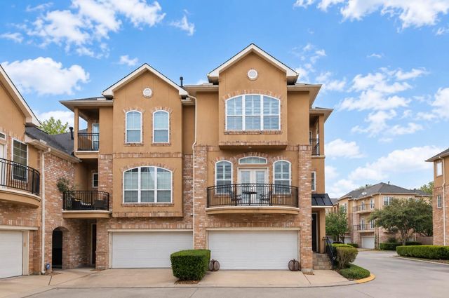12 Versante Court, Houston, TX 77070
