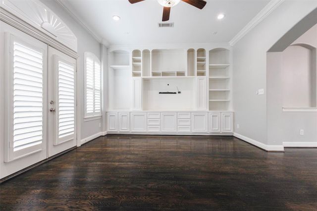 12 Versante Court, Houston, TX 77070