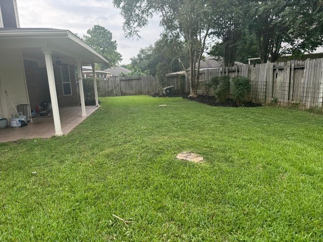 9323 Willow Crossing Drive, Houston, TX 77064