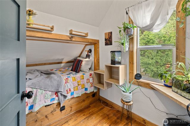 409 W Alaska Avenue, Roslyn, WA 98941