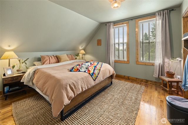 409 W Alaska Avenue, Roslyn, WA 98941