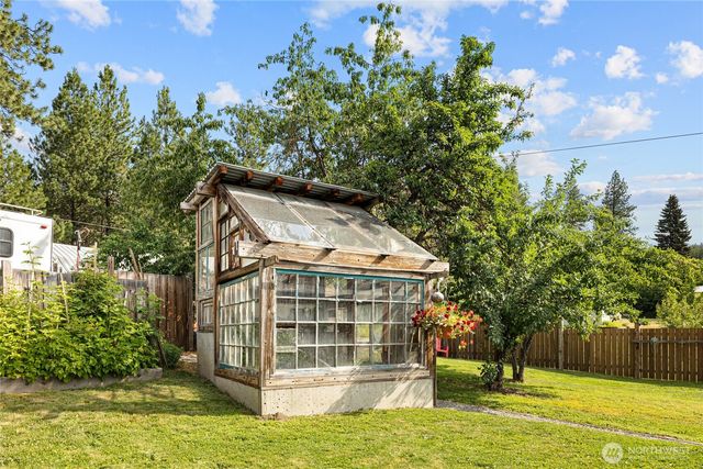 409 W Alaska Avenue, Roslyn, WA 98941
