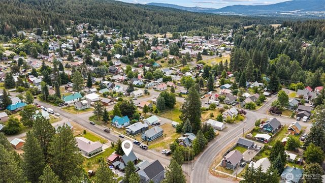 409 W Alaska Avenue, Roslyn, WA 98941