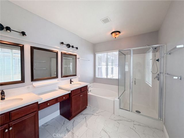 31891 Domenoe, Temecula, CA 92592