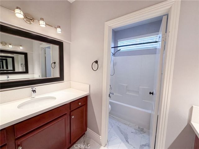31891 Domenoe, Temecula, CA 92592