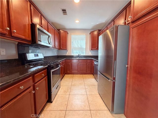 31891 Domenoe, Temecula, CA 92592