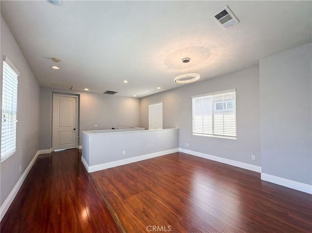 31891 Domenoe, Temecula, CA 92592