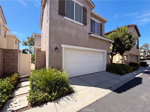 31891 Domenoe, Temecula, CA 92592