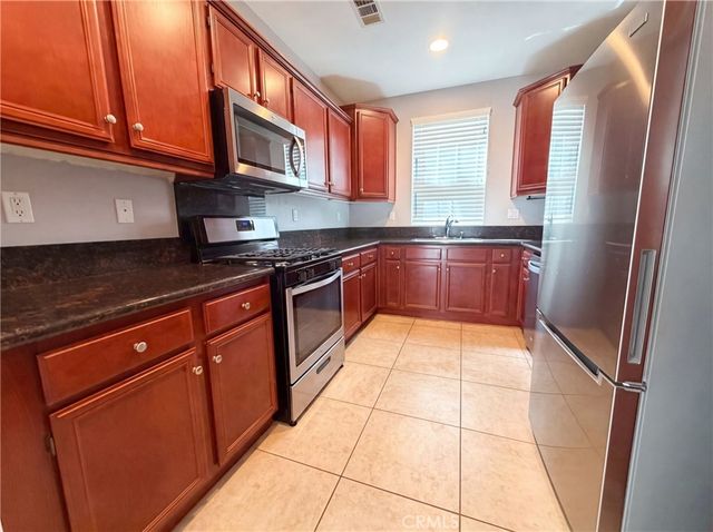 31891 Domenoe, Temecula, CA 92592