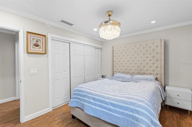 7303 LOS PADRES COURT, Tampa, FL 33634