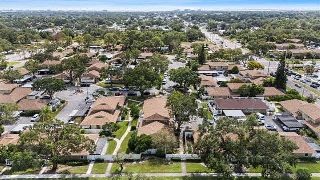 7303 LOS PADRES COURT, Tampa, FL 33634