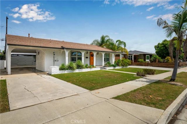 5735 E Wardlow, Long Beach, CA 90808