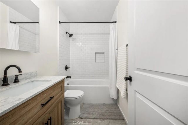 5735 E Wardlow, Long Beach, CA 90808