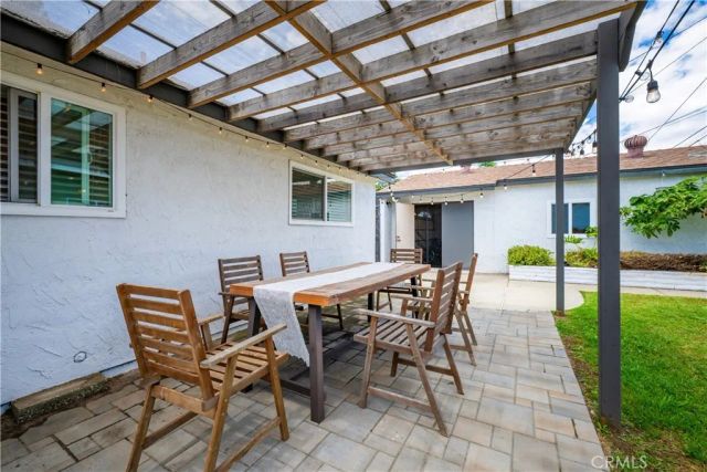 5735 E Wardlow, Long Beach, CA 90808