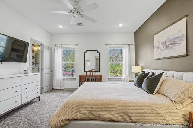 5037 W Hilton Road, Sapulpa, OK 74066