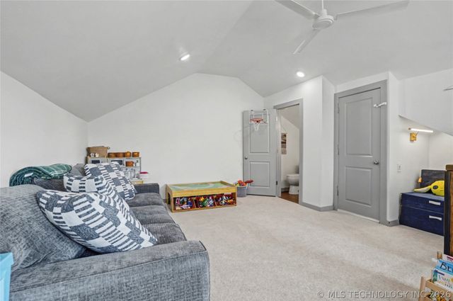 5037 W Hilton Road, Sapulpa, OK 74066