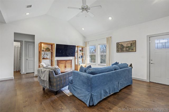 5037 W Hilton Road, Sapulpa, OK 74066