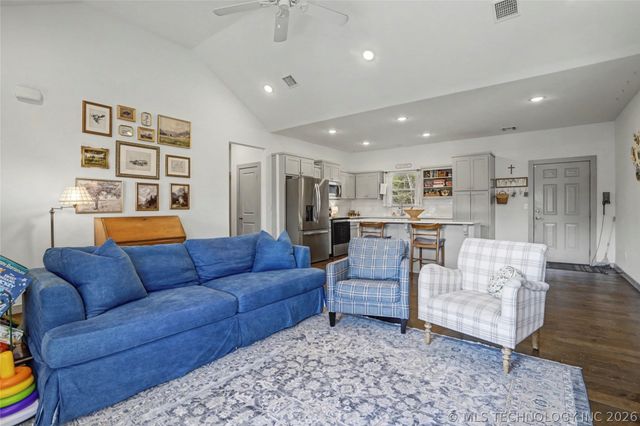 5037 W Hilton Road, Sapulpa, OK 74066