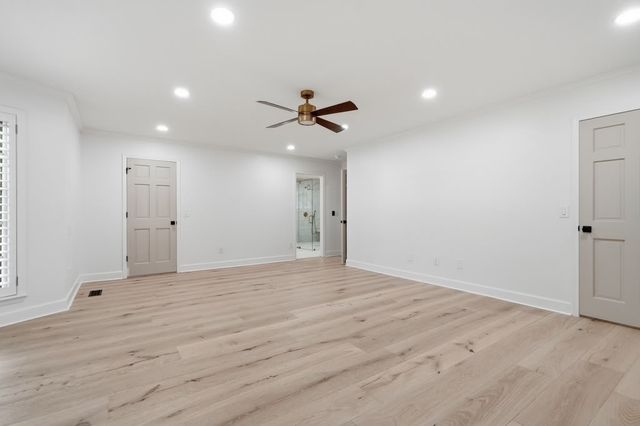 11055 S Jamestown Avenue, Tulsa, OK 74137