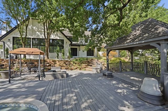 11055 S Jamestown Avenue, Tulsa, OK 74137