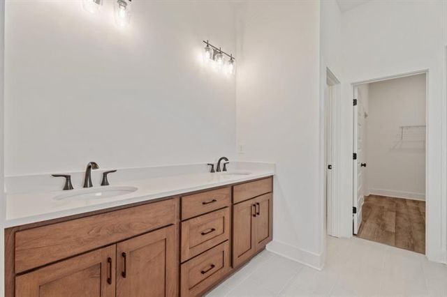 8340 Creekside Overlook Drive, Gainesville, GA 30506