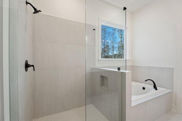 8340 Creekside Overlook Drive, Gainesville, GA 30506