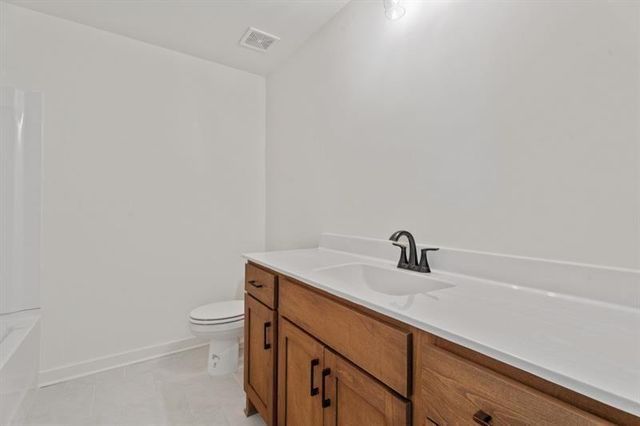 8340 Creekside Overlook Drive, Gainesville, GA 30506