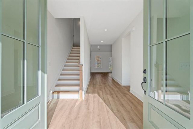 8340 Creekside Overlook Drive, Gainesville, GA 30506