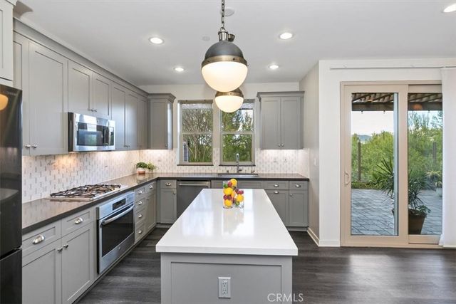 55 Fuchsia, Lake Forest, CA 92630