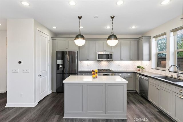 55 Fuchsia, Lake Forest, CA 92630