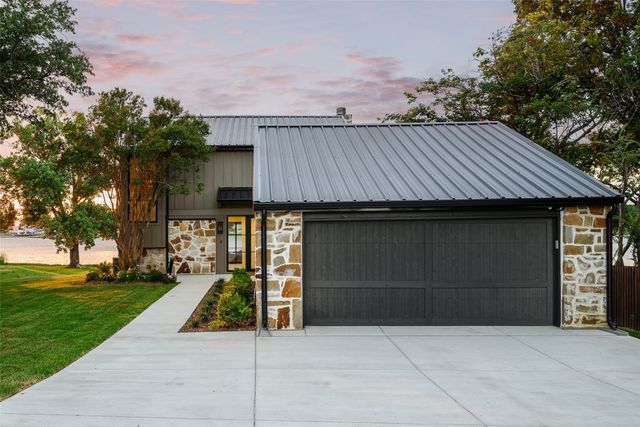 313 Scenic Drive, Heath, TX 75032